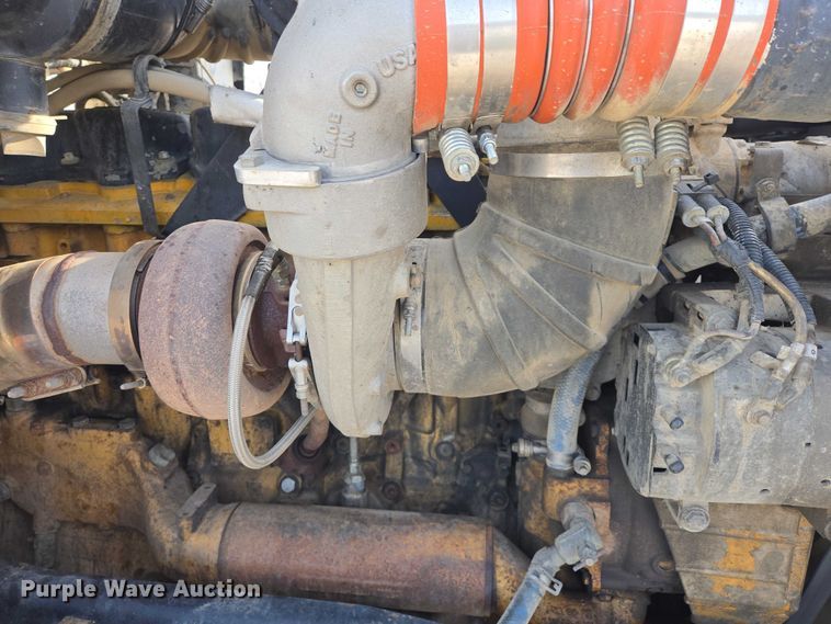 image for item EB1287 2007 Kenworth T800 semi truck