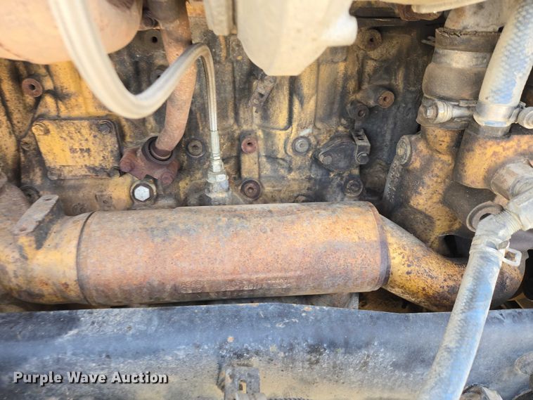 image for item EB1287 2007 Kenworth T800 semi truck