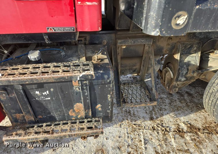 image for item EB1288 2004 Sterling L8500 dump truck