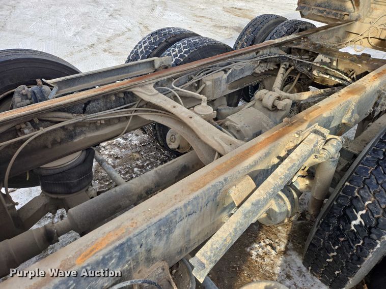 image for item EB1288 2004 Sterling L8500 dump truck