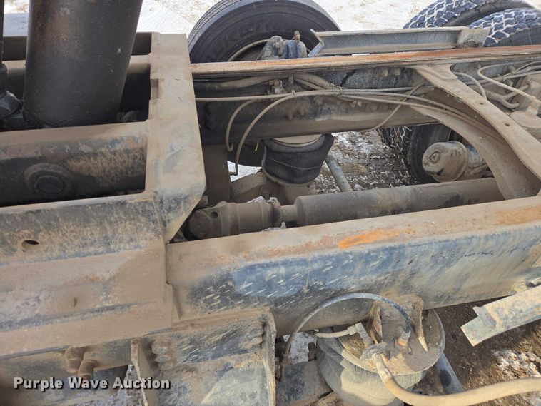 image for item EB1288 2004 Sterling L8500 dump truck