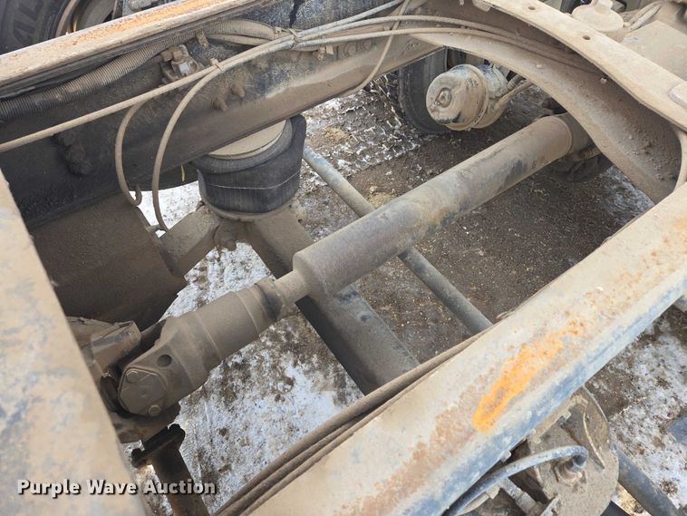 image for item EB1288 2004 Sterling L8500 dump truck