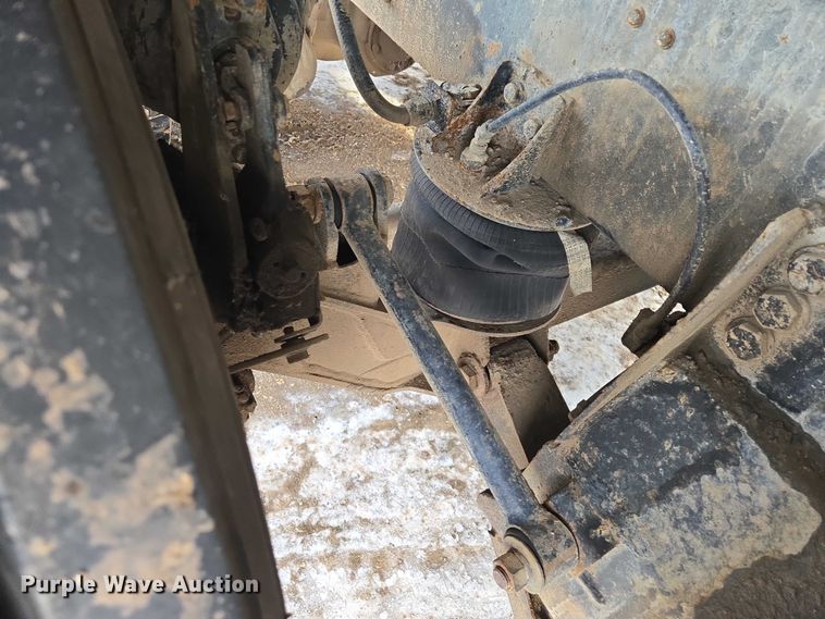 image for item EB1288 2004 Sterling L8500 dump truck