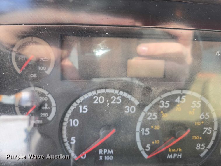 image for item EB1288 2004 Sterling L8500 dump truck