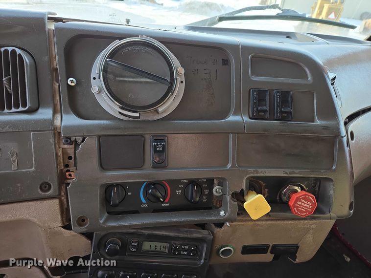 image for item EB1288 2004 Sterling L8500 dump truck