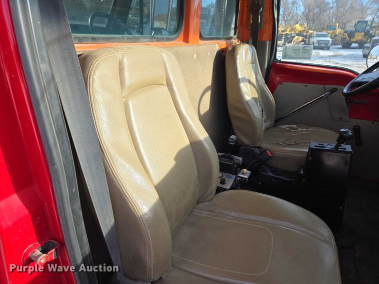 image for item EB1288 2004 Sterling L8500 dump truck