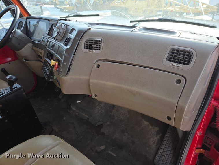 image for item EB1288 2004 Sterling L8500 dump truck