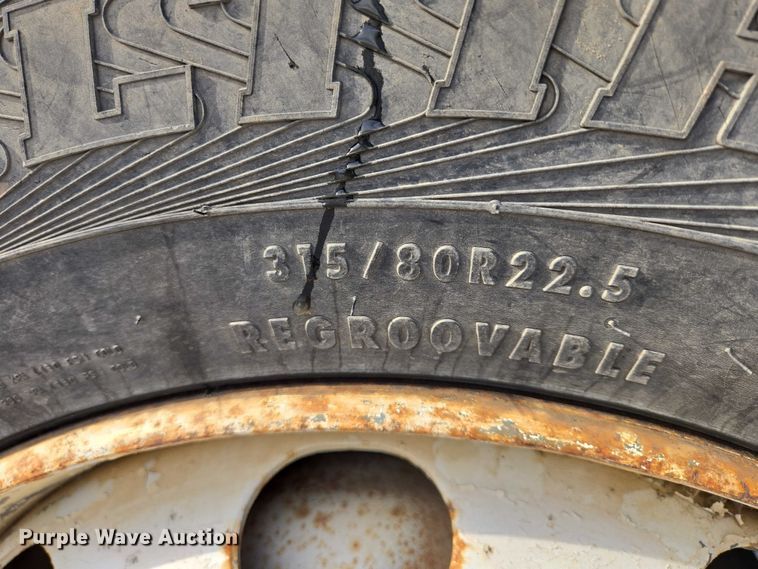 image for item EB1288 2004 Sterling L8500 dump truck