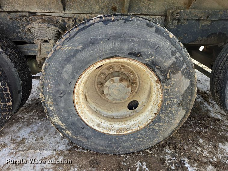 image for item EB1288 2004 Sterling L8500 dump truck