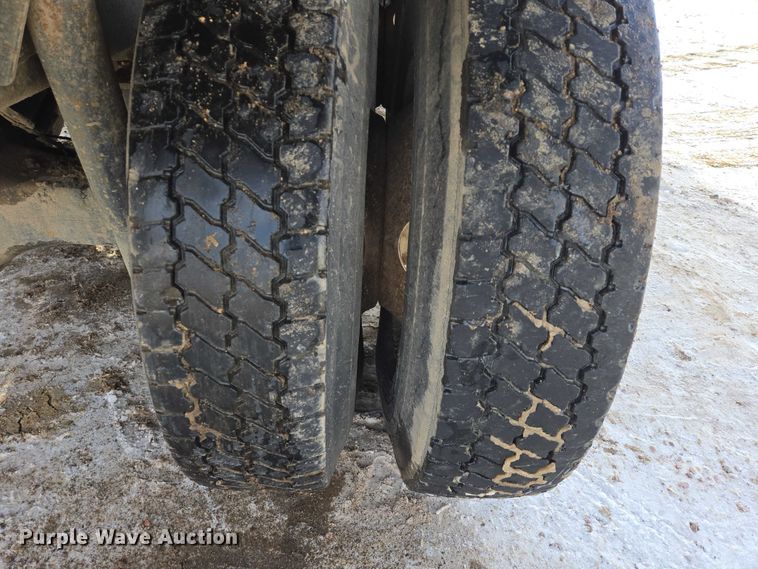 image for item EB1288 2004 Sterling L8500 dump truck