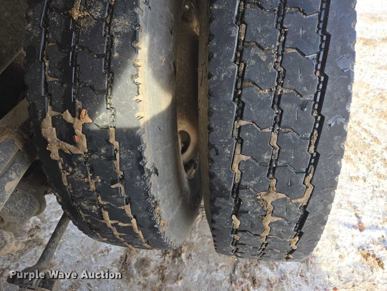 image for item EB1288 2004 Sterling L8500 dump truck