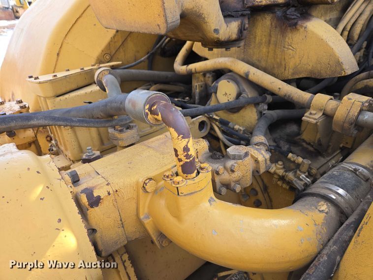image for item EB1290 1982 Caterpillar 627B conventional scraper 