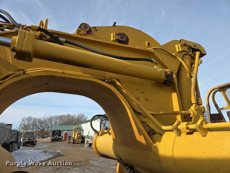 image for item EB1290 1982 Caterpillar 627B conventional scraper 