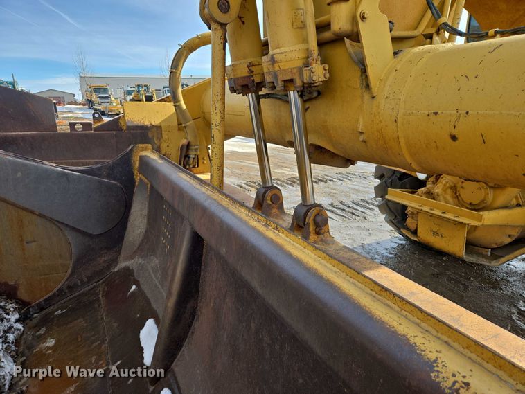 image for item EB1290 1982 Caterpillar 627B conventional scraper 