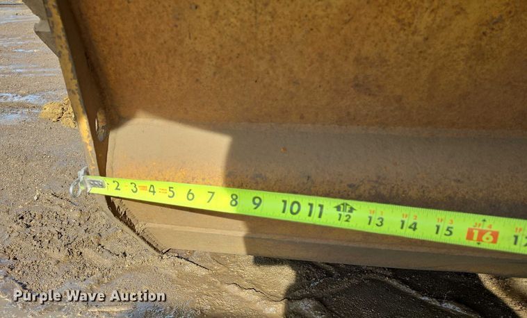 image for item EB1290 1982 Caterpillar 627B conventional scraper 