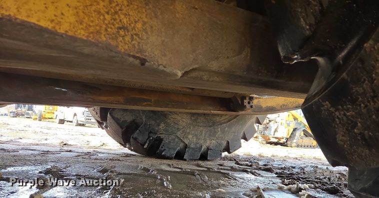 image for item EB1290 1982 Caterpillar 627B conventional scraper 