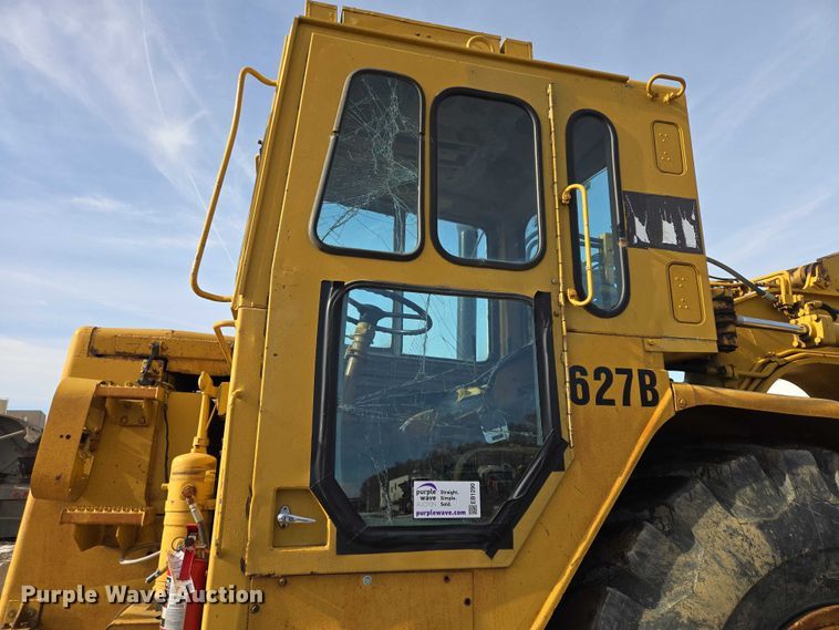 image for item EB1290 1982 Caterpillar 627B conventional scraper 