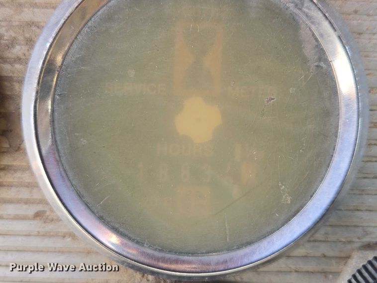 image for item EB1290 1982 Caterpillar 627B conventional scraper 