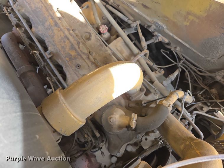 image for item EB1290 1982 Caterpillar 627B conventional scraper 