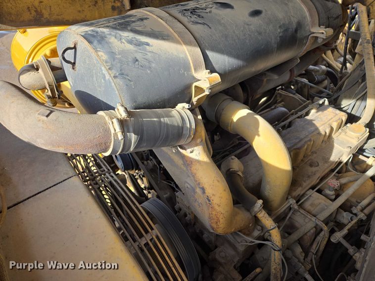 image for item EB1290 1982 Caterpillar 627B conventional scraper 