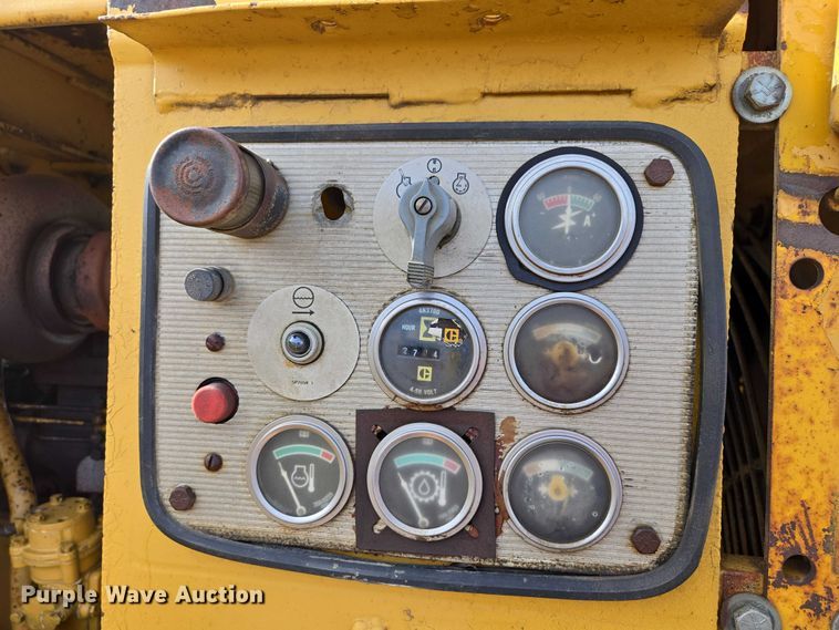 image for item EB1290 1982 Caterpillar 627B conventional scraper 