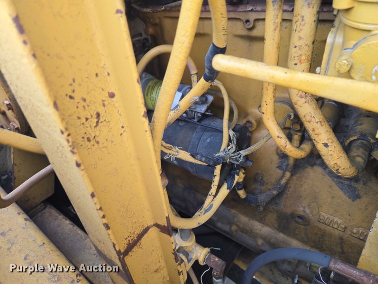 image for item EB1290 1982 Caterpillar 627B conventional scraper 