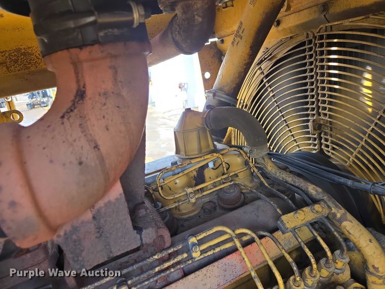 image for item EB1290 1982 Caterpillar 627B conventional scraper 
