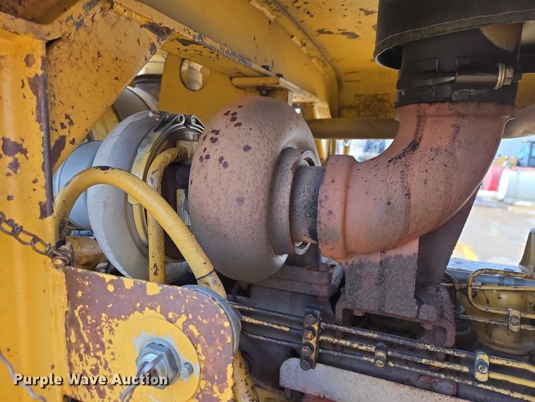 image for item EB1290 1982 Caterpillar 627B conventional scraper 