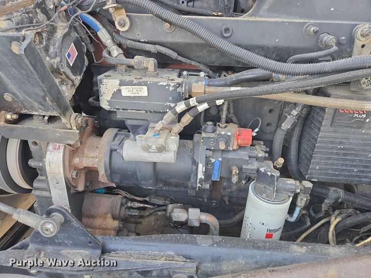 image for item EB1291 2001 Kenworth W900 semi truck