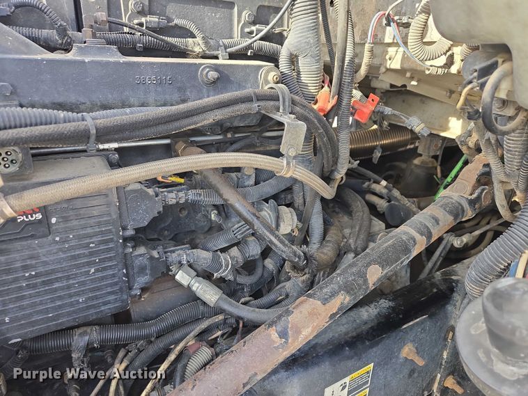 image for item EB1291 2001 Kenworth W900 semi truck