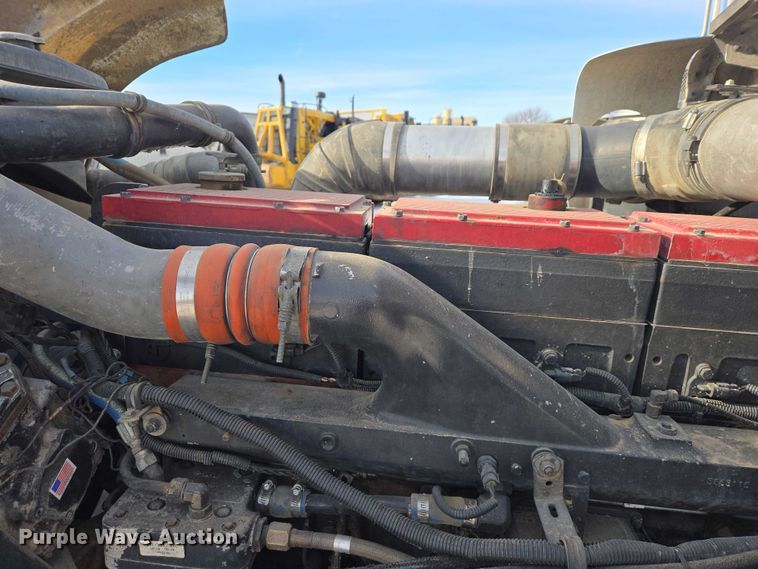 image for item EB1291 2001 Kenworth W900 semi truck