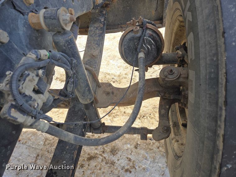 image for item EB1291 2001 Kenworth W900 semi truck