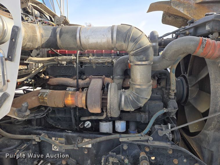 image for item EB1291 2001 Kenworth W900 semi truck