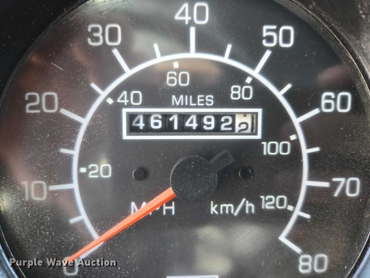 image for item EB1291 2001 Kenworth W900 semi truck