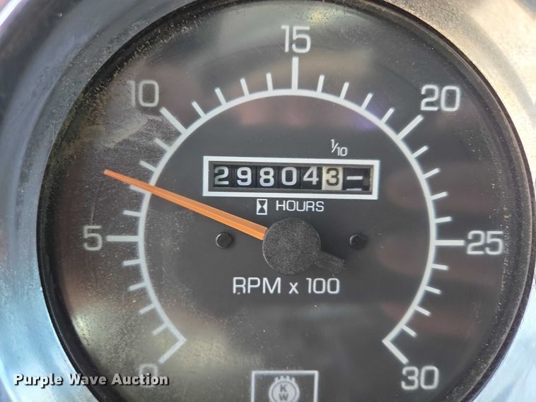 image for item EB1291 2001 Kenworth W900 semi truck