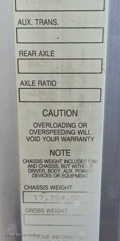 image for item EB1291 2001 Kenworth W900 semi truck