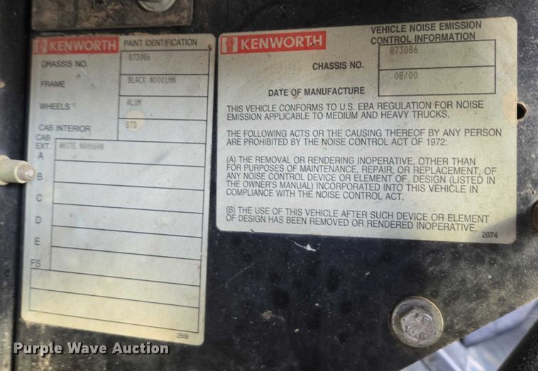 image for item EB1291 2001 Kenworth W900 semi truck