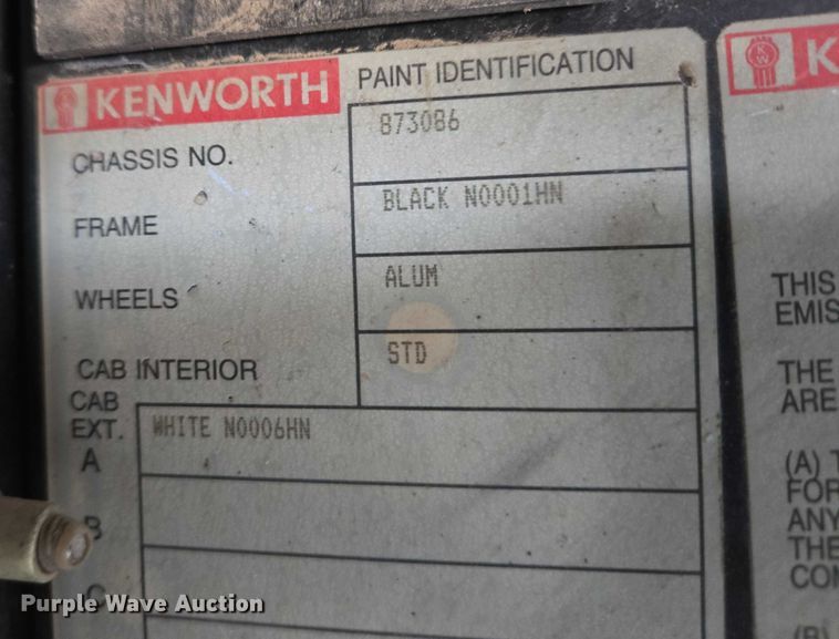 image for item EB1291 2001 Kenworth W900 semi truck