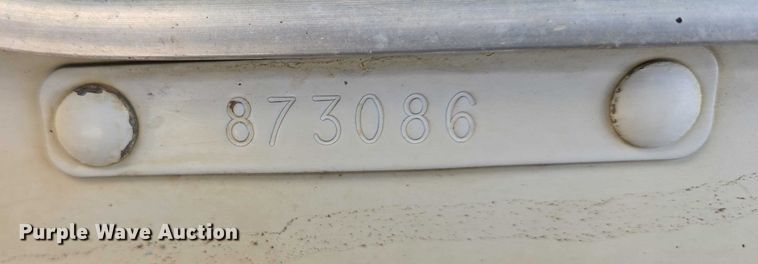 image for item EB1291 2001 Kenworth W900 semi truck