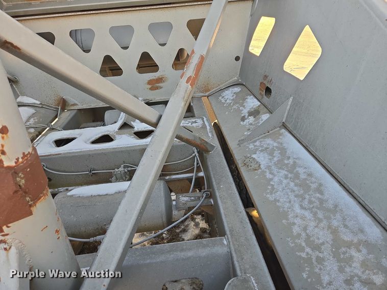 image for item EB1292 1999 Trail King TK54BDU-284 bottom dump trailer