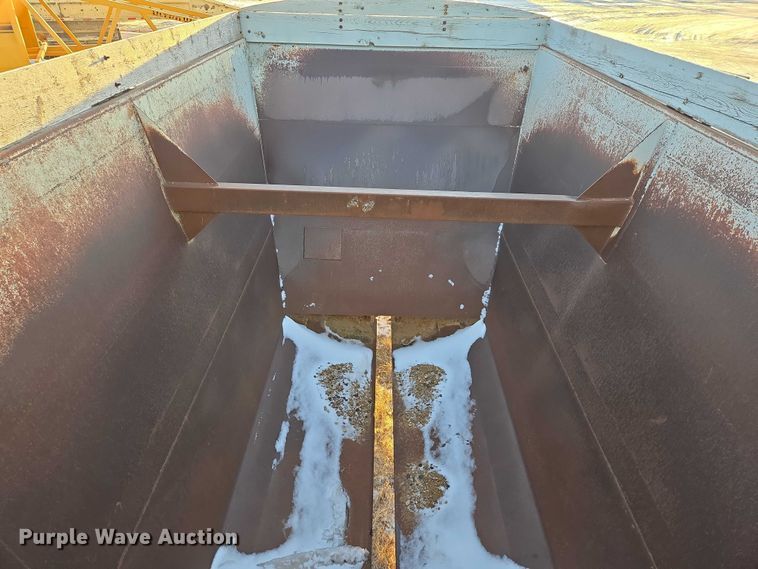 image for item EB1292 1999 Trail King TK54BDU-284 bottom dump trailer