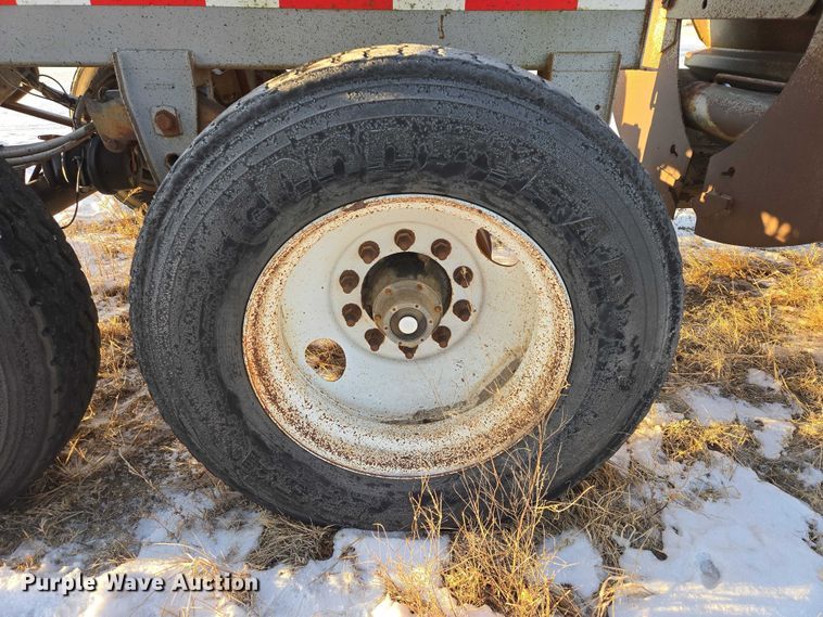 image for item EB1292 1999 Trail King TK54BDU-284 bottom dump trailer