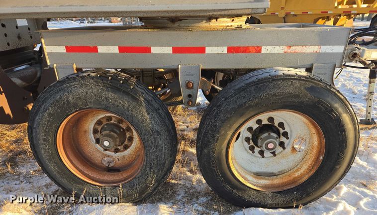 image for item EB1292 1999 Trail King TK54BDU-284 bottom dump trailer