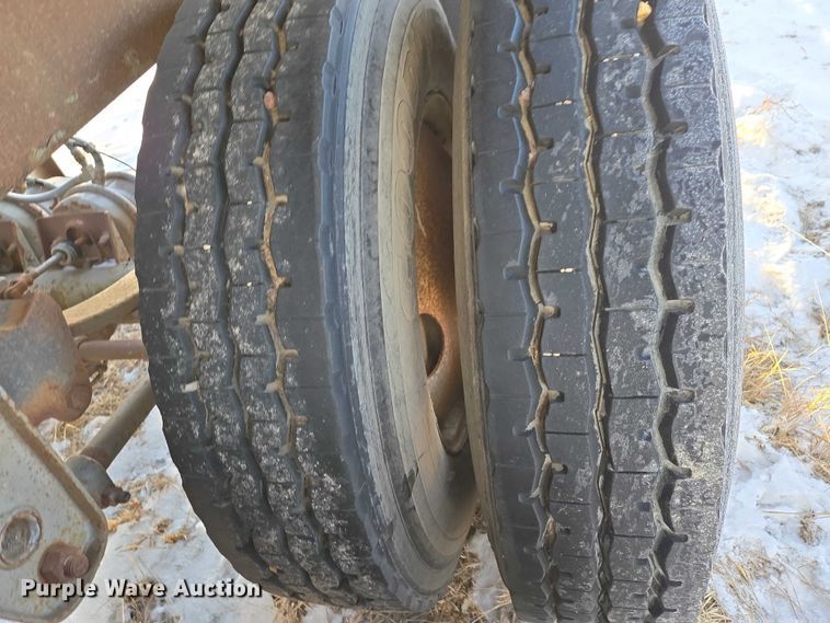 image for item EB1292 1999 Trail King TK54BDU-284 bottom dump trailer