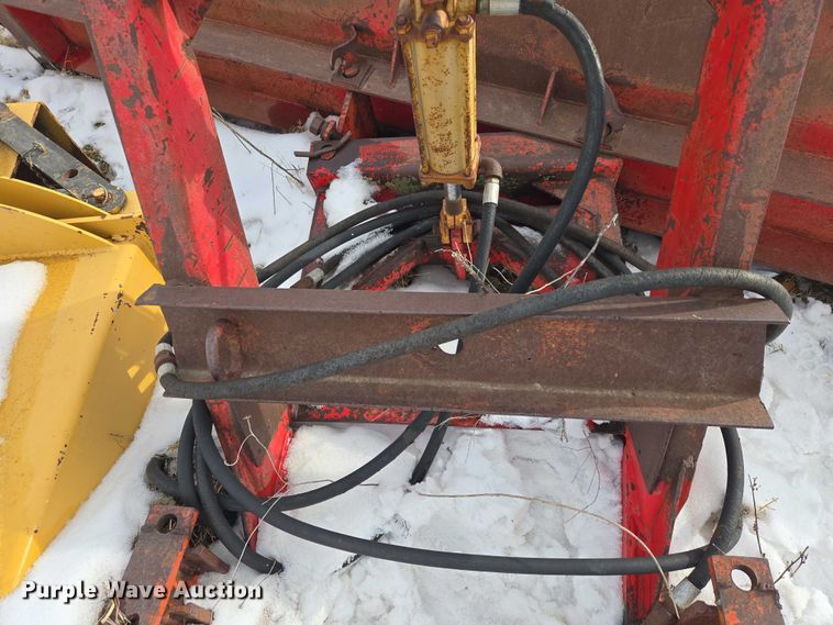 image for item EB1295 Renn 770 snow plow