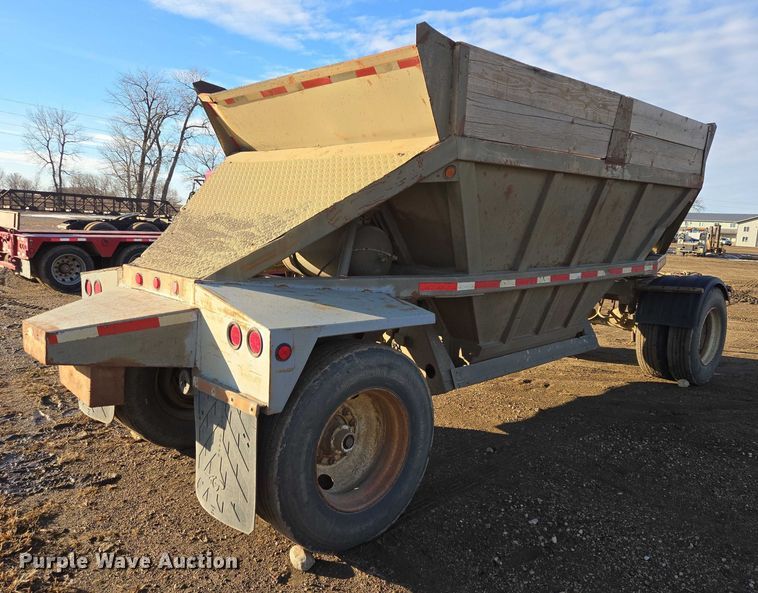 image for item EB1296 1986 Gallaty bottom dump pup trailer