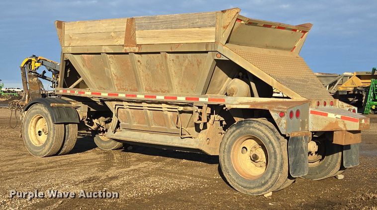 image for item EB1296 1986 Gallaty bottom dump pup trailer