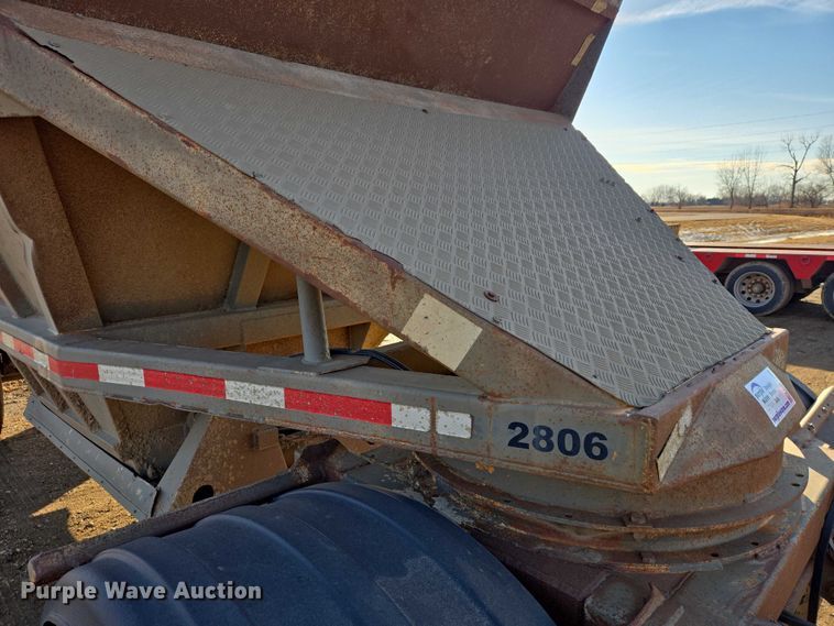 image for item EB1296 1986 Gallaty bottom dump pup trailer