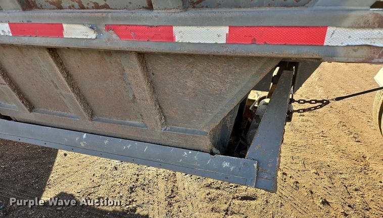 image for item EB1296 1986 Gallaty bottom dump pup trailer