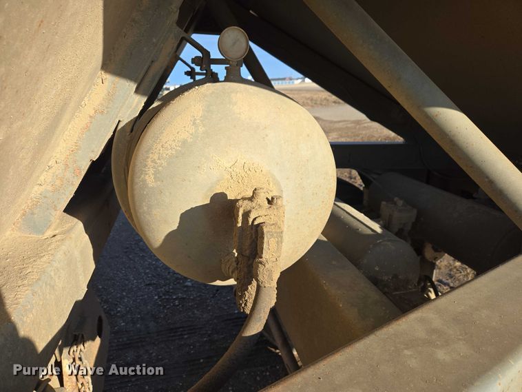 image for item EB1296 1986 Gallaty bottom dump pup trailer